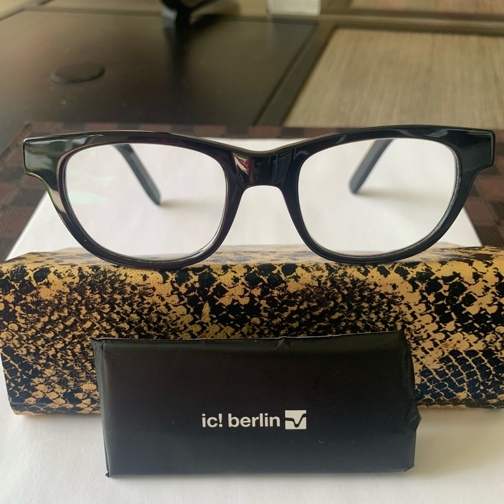 Black Women's Glasses